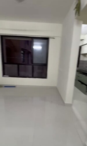 2 BHK Apartment For Rent in Dadar East