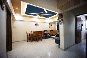 Team Area in 2 BHK Apartment at Handewadi – for Sale