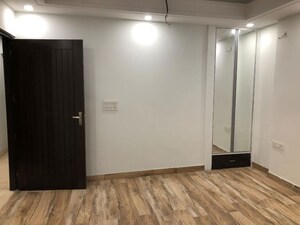 Room in 2 BHK Apartment at Nav Pooja Apartment, Bandra West – for Sale