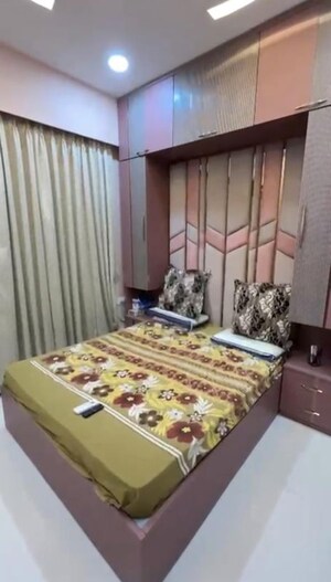 Bedroom in 3 BHK Apartment at Sheth Zuri, Laxmi Nagar – for Rent