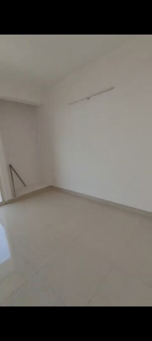 Room in 3 BHK Apartment at Mehak Jeevan, Raj Nagar Extension – for Sale