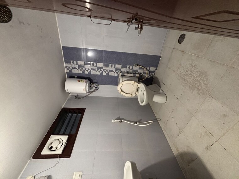 Bathroom, home-mayuri-hills 2 Bedroom 1105 Sq.Ft. Apartment In Miyapur Hyderabad 10367637