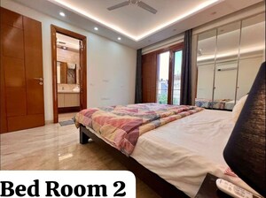 Bedroom in 5 BHK Apartment at South Extension ii – for Rent