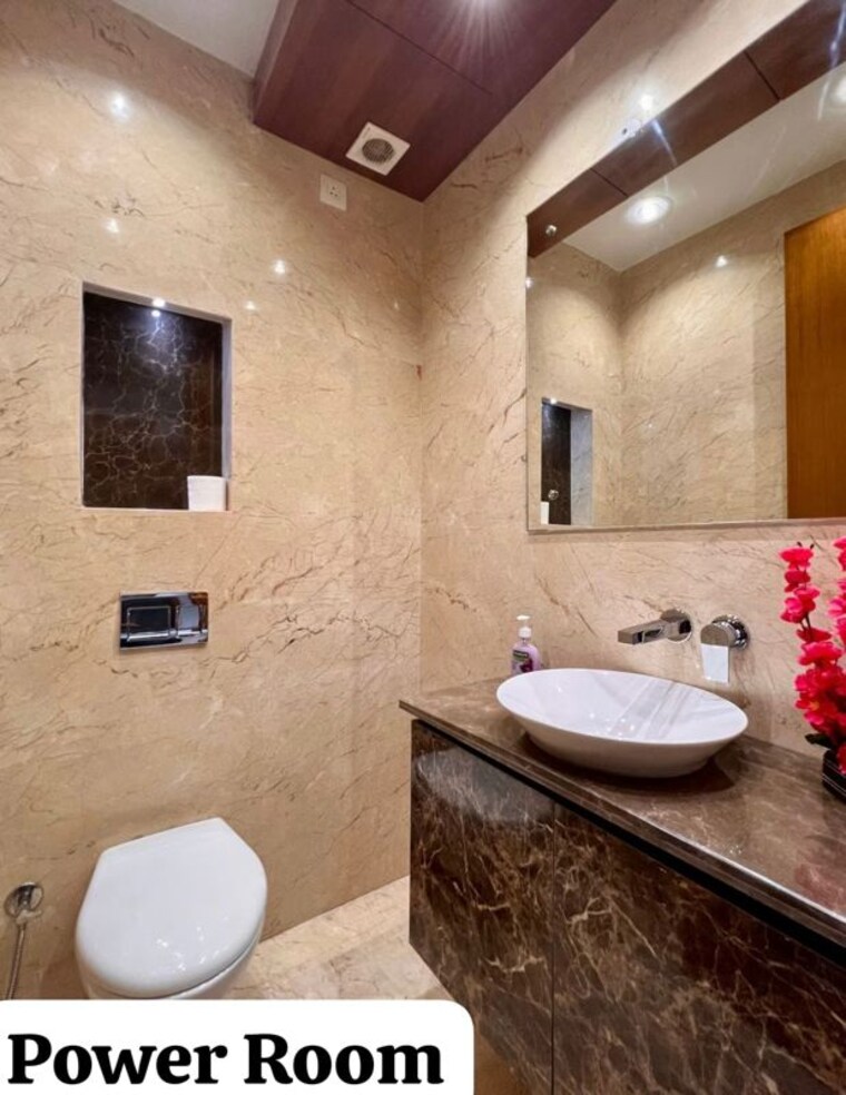 Bathroom, south extension ii 5 Bedroom 5500 Sq.Ft. Apartment In South Extension ii Delhi 10554224
