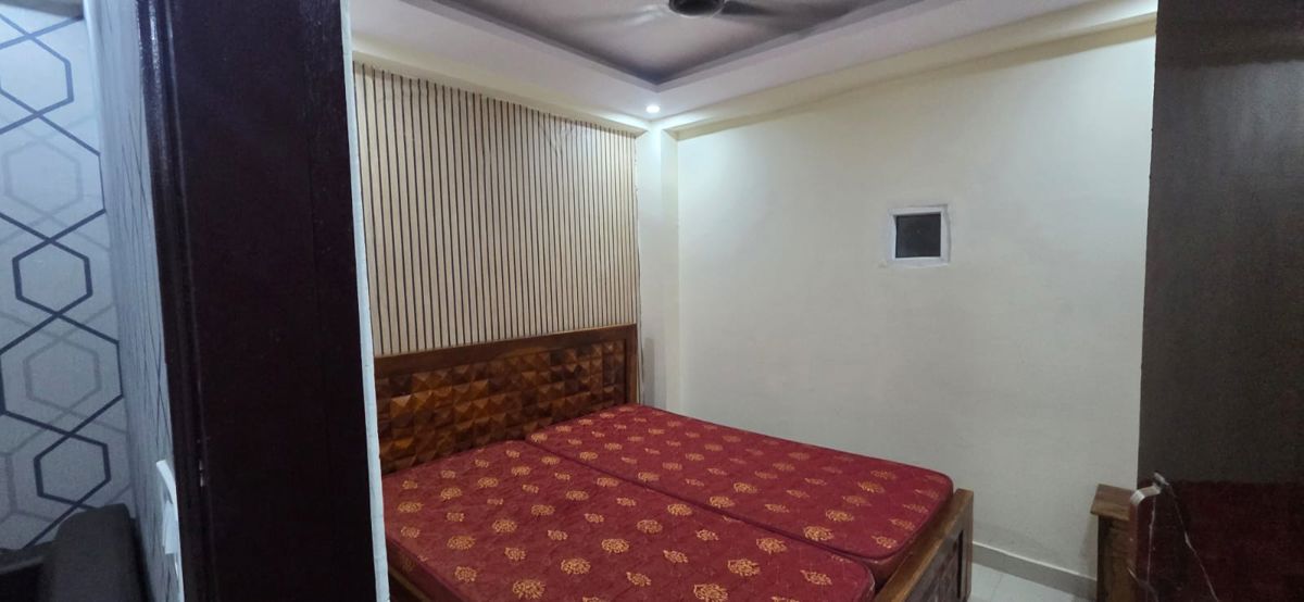 1 BHK + Store Room 500 Sq.Ft. Builder Floor in Dev Apartments Sector 49