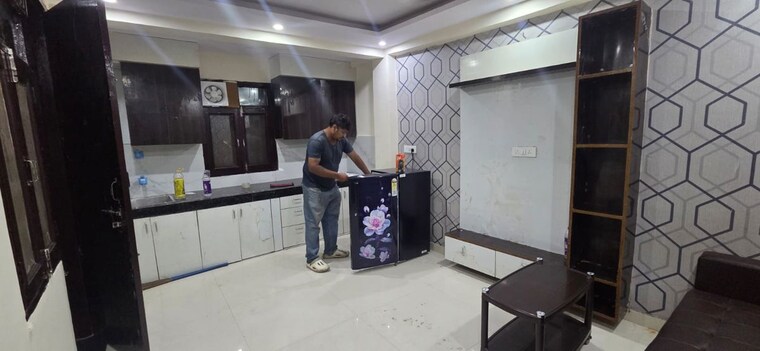 Living Room, dev-apartments-sector-49 1 Bedroom 500 Sq.Ft. Builder Floor In Sector 49 Noida 10554234