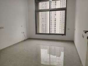 Room in 3 BHK Apartment at Hiranandani Estate Pelican, Ghodbunder Road – for Rent