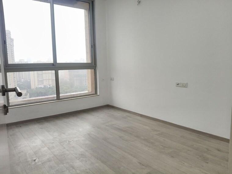 Room, hiranandani-estate-pelican 3 Bedroom 1000 Sq.Ft. Apartment In Ghodbunder Road Thane 10554231