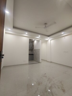 3.5 BHK Apartment For Rent in Gardenia Gateway, Sector 75