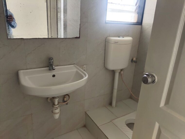 Bathroom, swiss-county 2 Bedroom 750 Sq.Ft. Apartment In Thergaon Pune 10554239