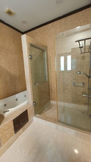 Bathroom in 4 BHK Apartment at Panchsheel Park – for Rent