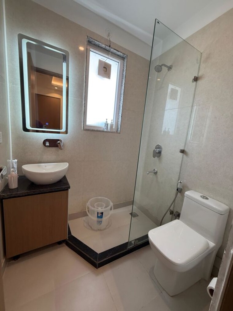 Bathroom, south city 1 1 RK 580 Sq.Ft. Builder Floor In South City 1 Gurgaon 10554282