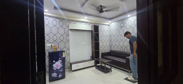 Living Room, sl-apartments-sector-49 1 Bedroom 500 Sq.Ft. Builder Floor In Sector 49 Noida 10554295
