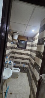 1 BHK + Store Room 500 Sq.Ft. Builder Floor in SL Apartments Sector 49