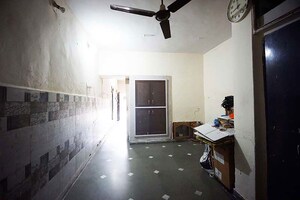Parking in 3 BHK Independent House at Khokhara – for Sale