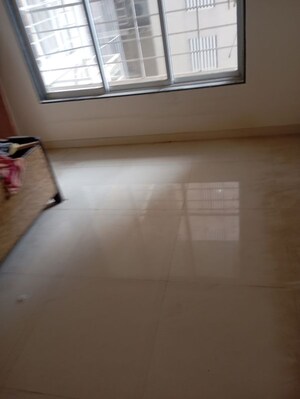 Room in 1 BHK Apartment at Jagir Apartments, Andheri East – for Rent