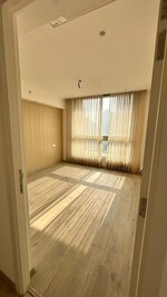 3 BHK + Servant Room,Store Room 1200 Sq.Ft. Apartment in Hiranandani Estate