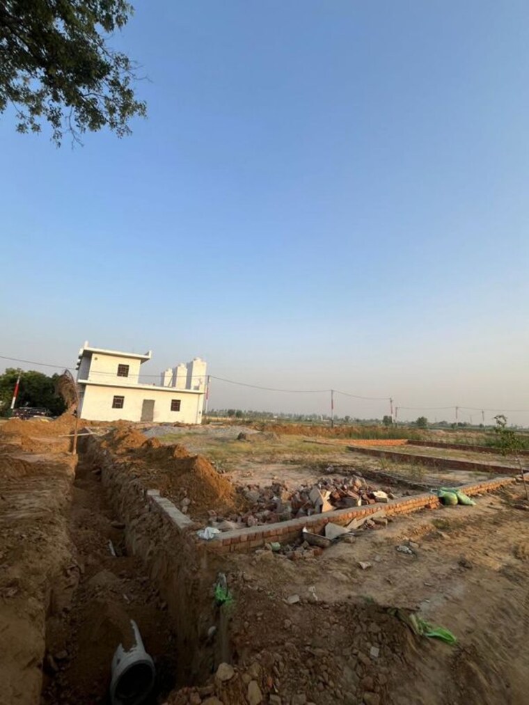 Exterior View, rohta road  60 Sq.Yd. Plot In Rohta Road Meerut 10554271