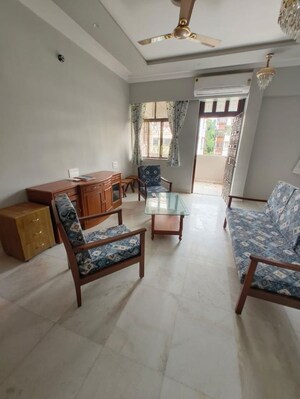 Living Room in 3 BHK Apartment at Vsnl Colony – for Rent
