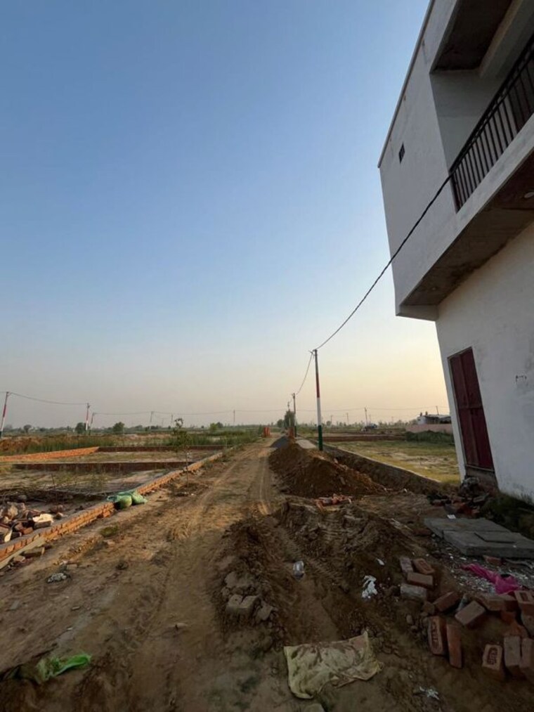 Exterior View, rohta road  100 Sq.Yd. Plot In Rohta Road Meerut 10554328