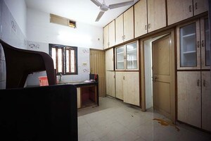 Room in 3 BHK Independent House at Sector 29 – for Sale