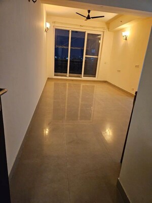 Room in 3 BHK Apartment at 3C Lotus Boulevard, Sector 100 – for Rent