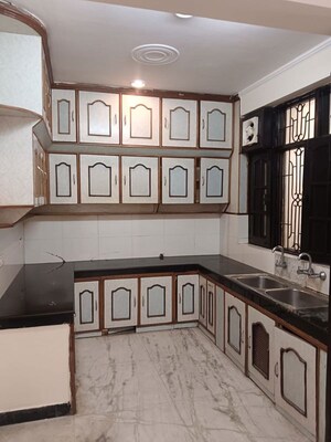 Kitchen in 2 BHK Builder Floor at Ansal Florence Residency, Sector 57 – for Rent