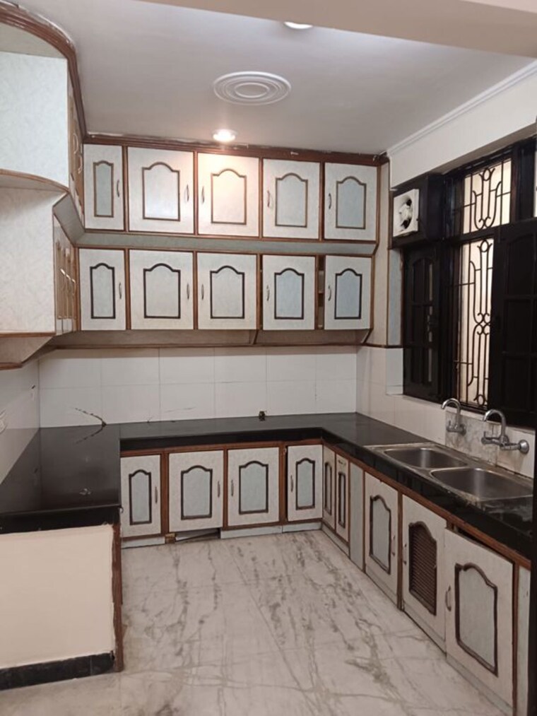 Kitchen, ansal-florence-residency 2 Bedroom 950 Sq.Ft. Builder Floor In Sector 57 Gurgaon 10554394