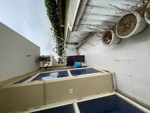 Team Area in 2 BHK Apartment at Pyramid Square 67A, Sector 67 – for Rent