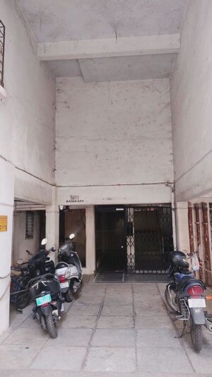   Office Space at Prabhat Road – for Rent