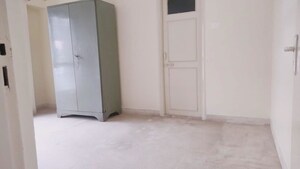 Room in  Office Space at Prabhat Road – for Rent