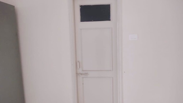 undefined, prabhat road Commercial Office Space 1100 Sq.Ft. In Prabhat Road Pune 10554421