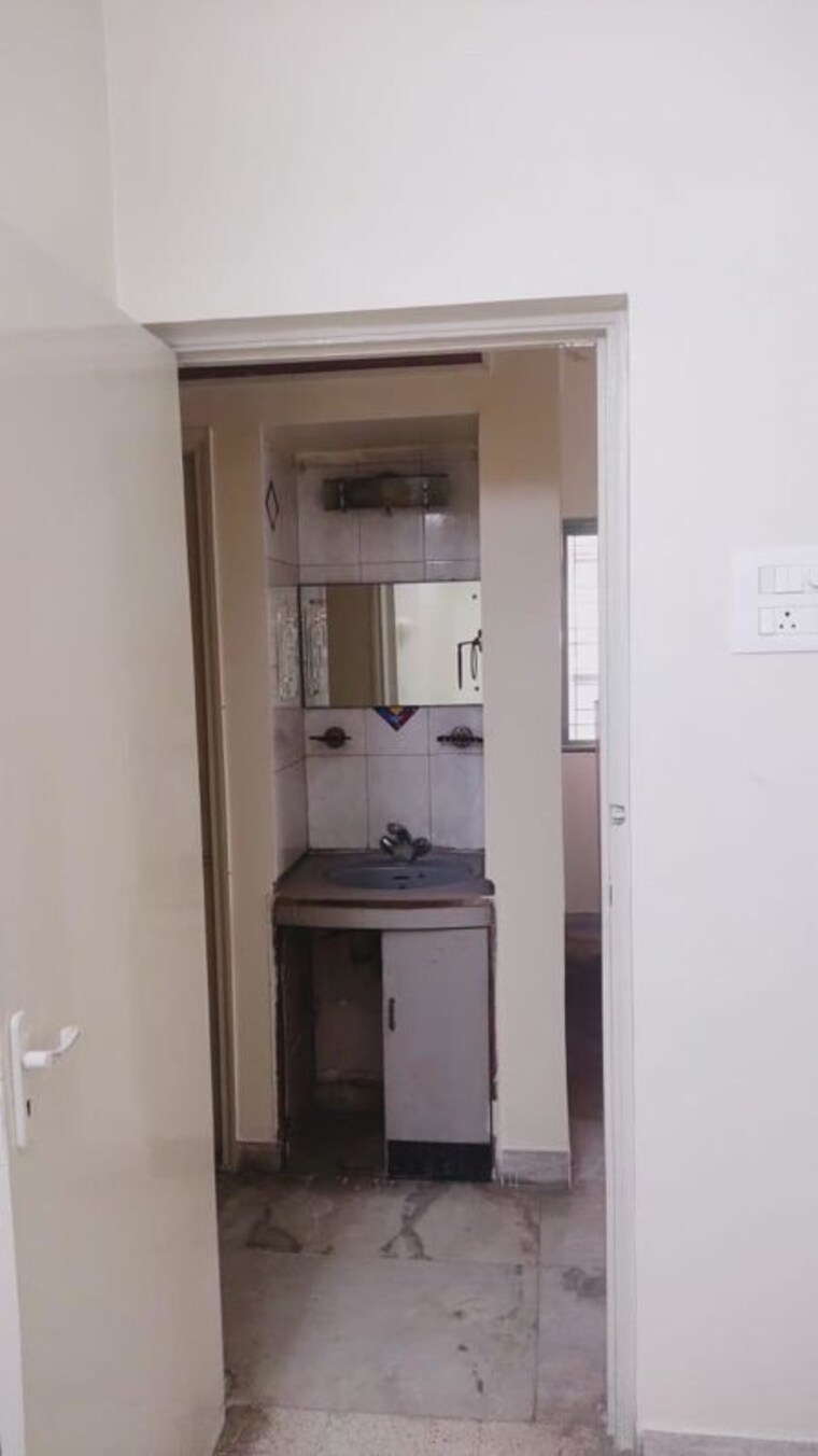 undefined, prabhat road Commercial Office Space 1100 Sq.Ft. In Prabhat Road Pune 10554421