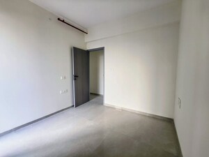 3.5 BHK Apartment For Rent in Damji Shamji Mahavir Spring Tulip Phase 1, Pokhran Road No Two