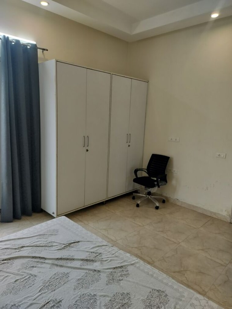 Room, sector 82 1 Bedroom 250 Sq.Ft. Builder Floor In Sector 82 Mohali 10554435
