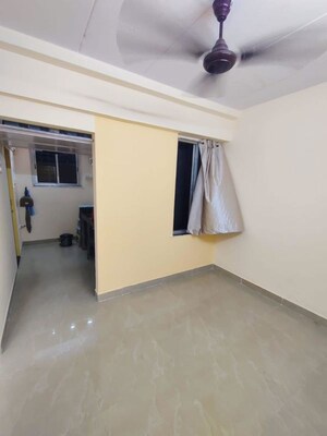 Room in 1 BHK Apartment at MHADA Prakash Cotton Mill, Lower Parel – for Rent