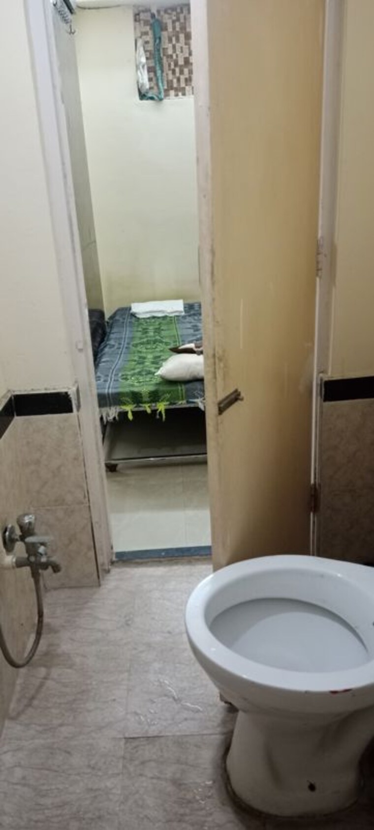 Bathroom, mhada-prakash-cotton-mill 1 Bedroom 435 Sq.Ft. Apartment In Lower Parel Mumbai 10554388