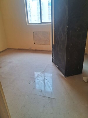 Room in 3 BHK Apartment at BPTP Park Elite Premium, Sector 84 – for Rent