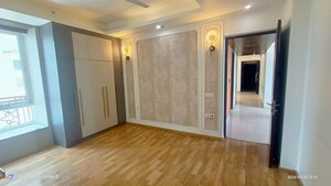 Room in 3.5 BHK Apartment at Krrish Shalimar Ibiza Town, Suraj Kund – for Rent