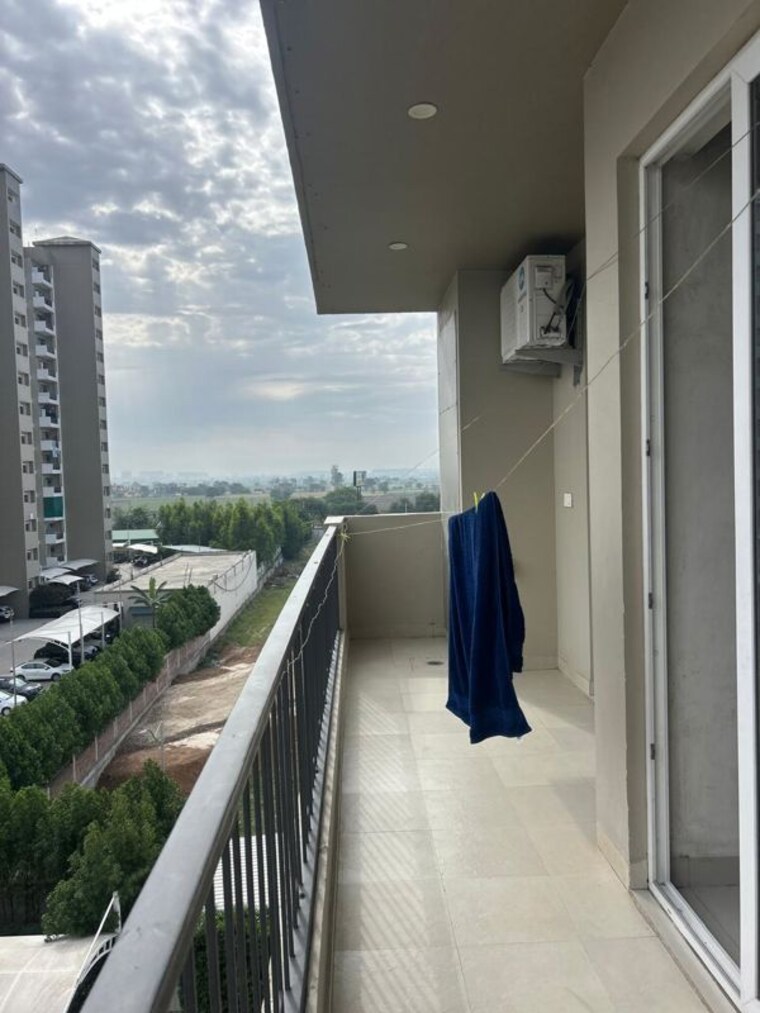 Balcony, highland-park-chandigarh 2 Bedroom 1260 Sq.Ft. Apartment In Bhabat Zirakpur 10554483