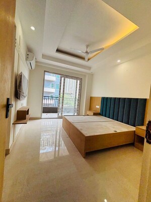 Living Room in 1 RK Builder Floor at Sector 57 – for Rent