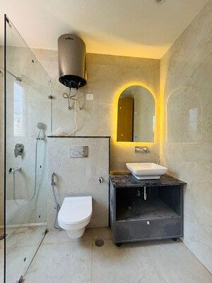 Bathroom in 1 RK Builder Floor at Sector 57 – for Rent