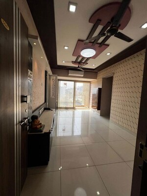 Room in 2 BHK Apartment at Vijay Orovia, Ghodbunder Road – for Sale