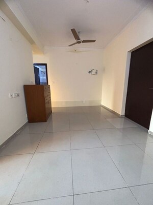 Bathroom in 2.5 BHK Apartment at Himalaya Pride, Tech Zone 4 Greater Noida – for Sale