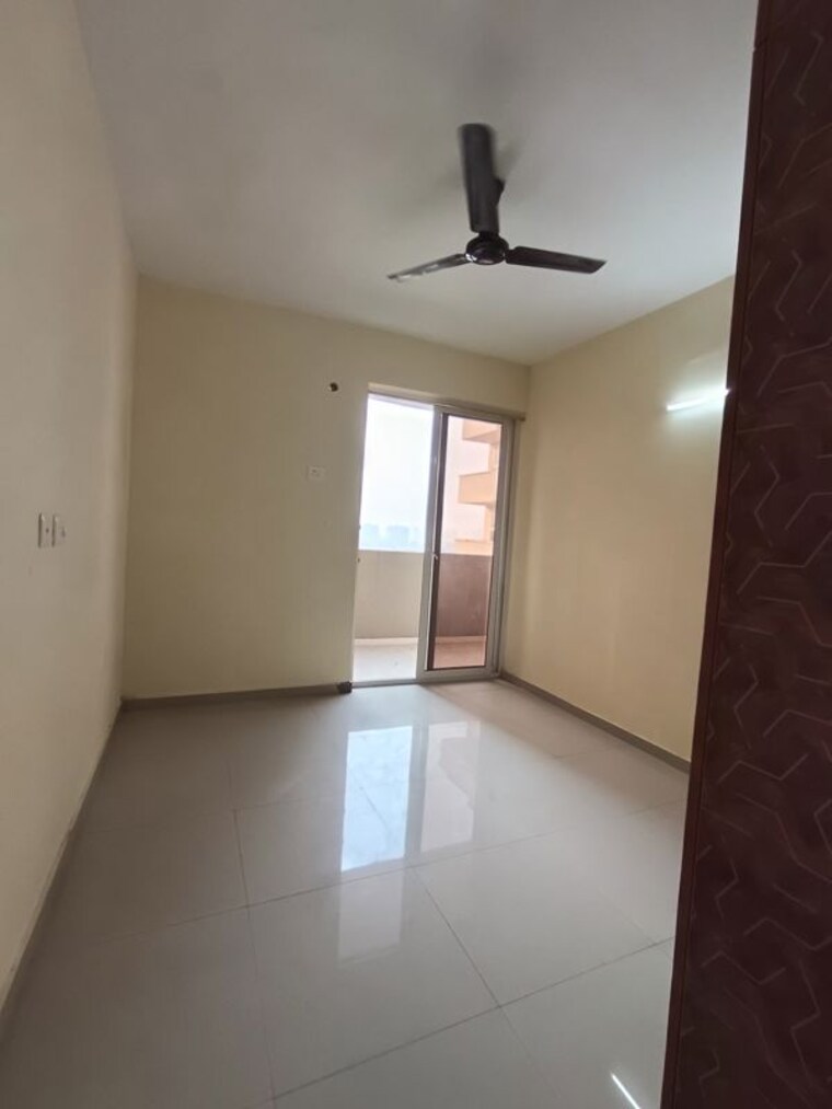 Room, signature-global-prime 2 Bedroom 800 Sq.Ft. Apartment In Sector 63a Gurgaon 10554536
