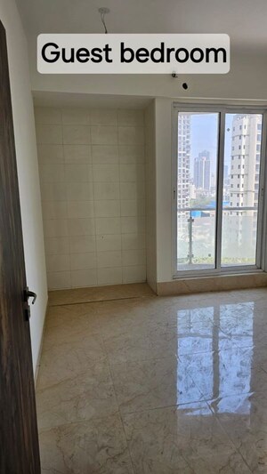 Room in 2 BHK Apartment at Rosa Manhattan, Ghodbunder Road – for Sale