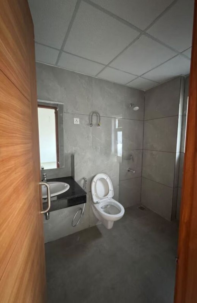 Bathroom, mullanpur 3 Bedroom 1580 Sq.Ft. Apartment In Mullanpur Chandigarh 10554327
