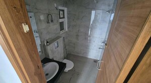 Bathroom in 3 BHK Apartment at Mullanpur – for Rent