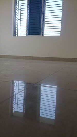 Room in 3 BHK Apartment at Kolkatta Gpo – for Sale