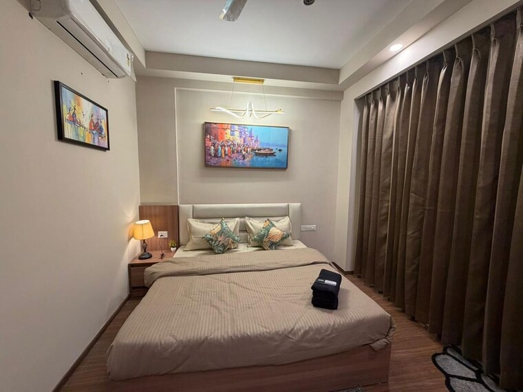 Bedroom, omaxe-india-trade-center Studio 420 Sq.Ft. Apartment In Alpha Ii Greater Noida Greater Noida 10554579
